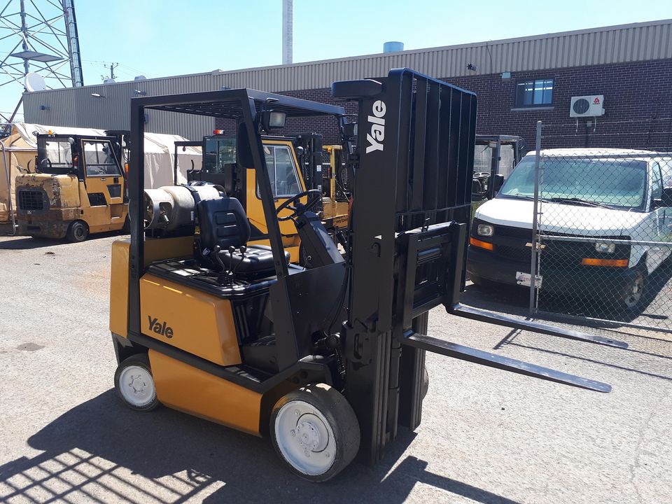 YALE 4000lbs Capacity Used Forklift in MTL