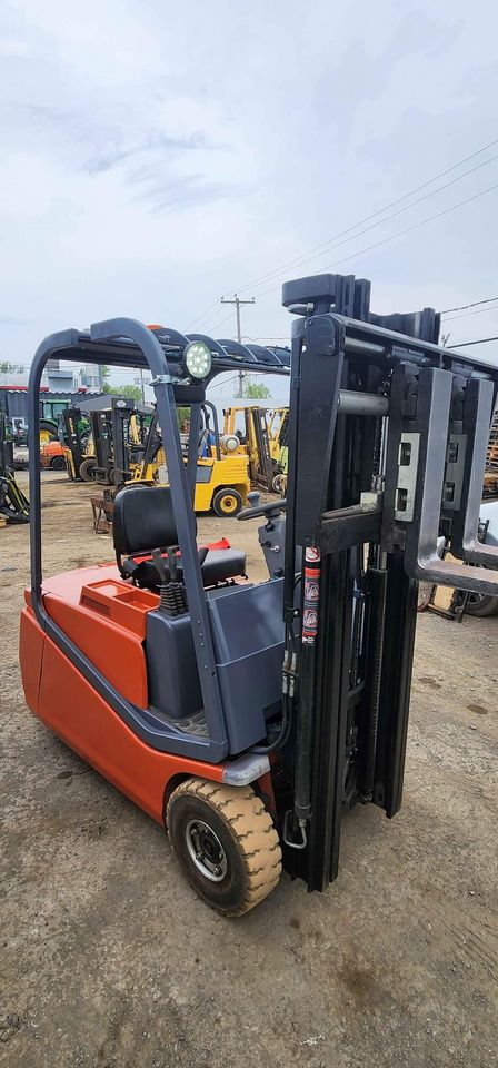  used toyota electric forklift 3500lbs capacity