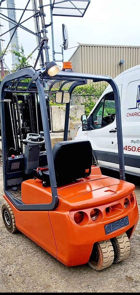 toyota used electric forklift Montreal