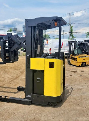 used yale electric reach lift truck